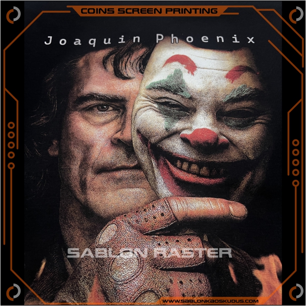 Detail Halftone untuk Kaos Hitam